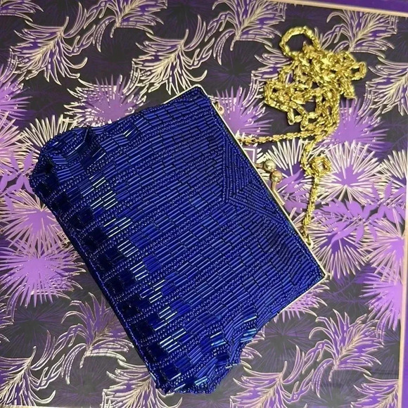 Vintage Blue Beaded Bag - Picture 4 of 7